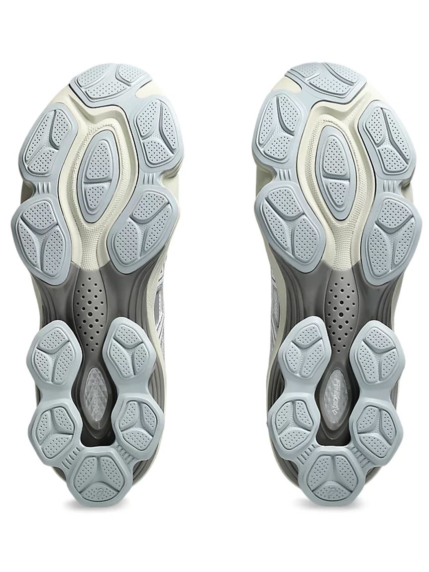 ASICS】GEL-KINETIC FLUENT(スニーカー)｜シューズ｜emmi（エミ