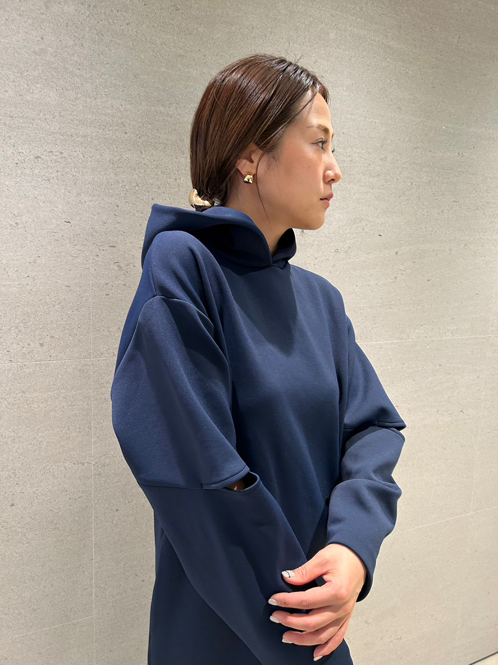 emmi atelier】フーディーカットワンピース(マキシ・ロングワンピース