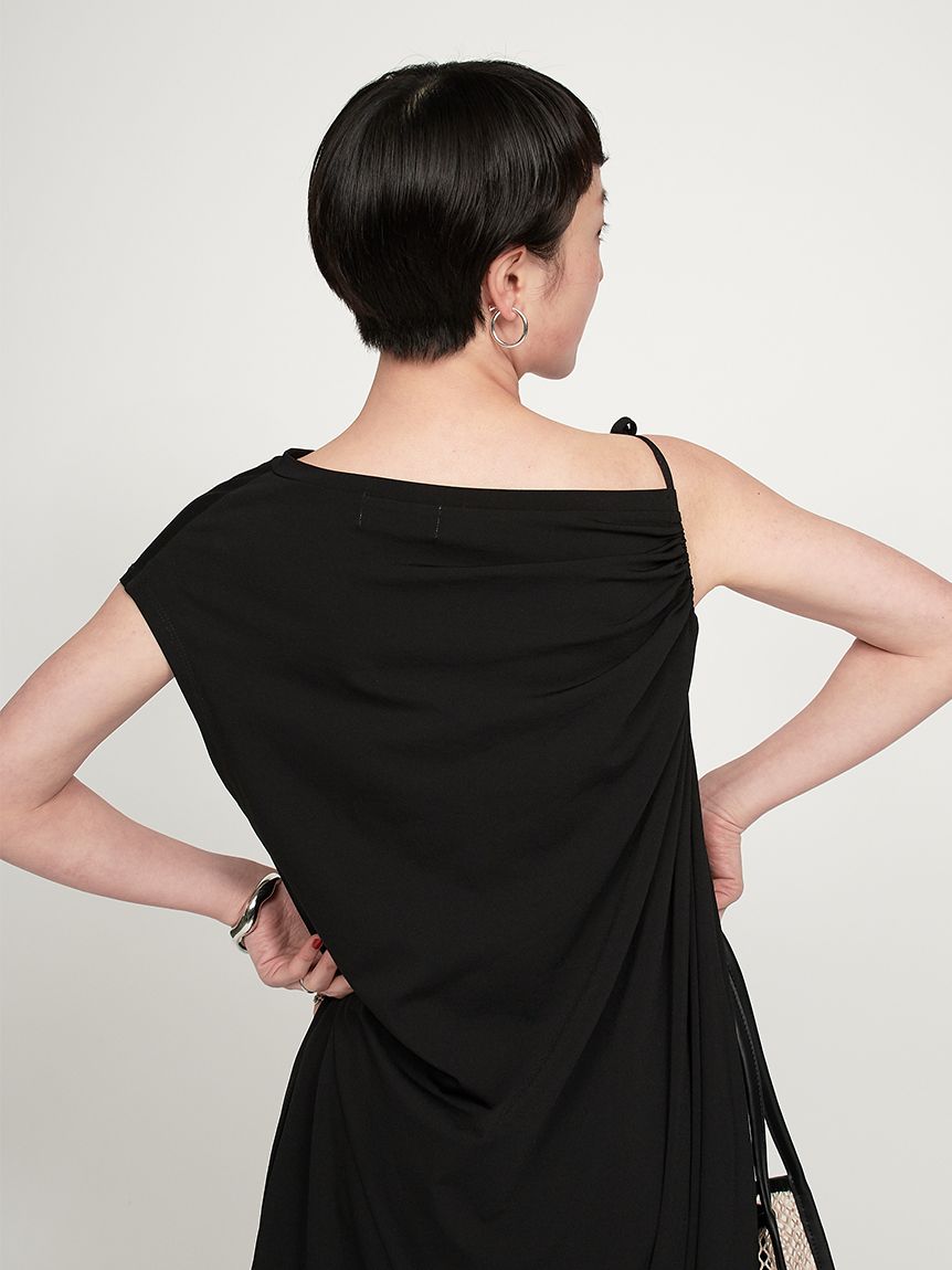今季　emmi（エミ） アシンメトリーカットワンピース emmi ワンピース アシンメトリーカットワンピース : ZOZOTOWN