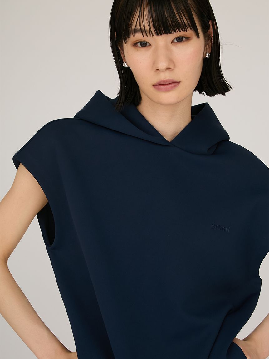 限定カラー】emmiロゴフーディーワンピース(カットワンピース