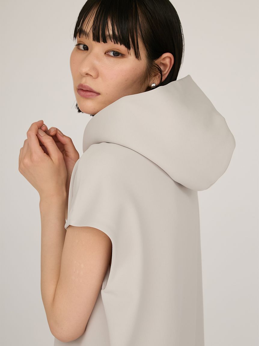 限定カラー】emmiロゴフーディーワンピース(カットワンピース