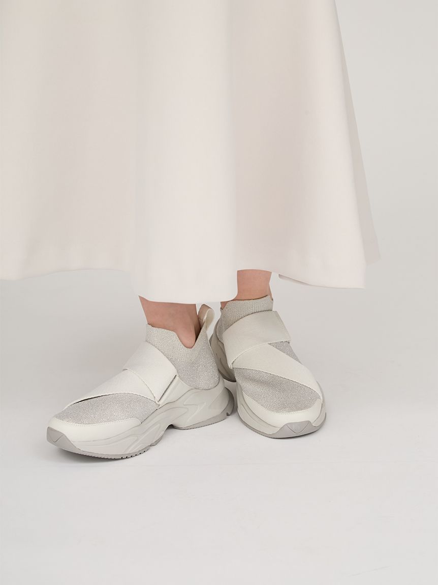 限定カラー】emmiロゴフーディーワンピース(カットワンピース