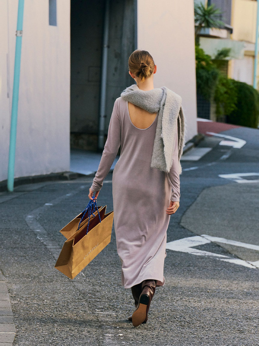 ベロアⅠラインワンピース(マキシ・ロングワンピース)｜ワンピース