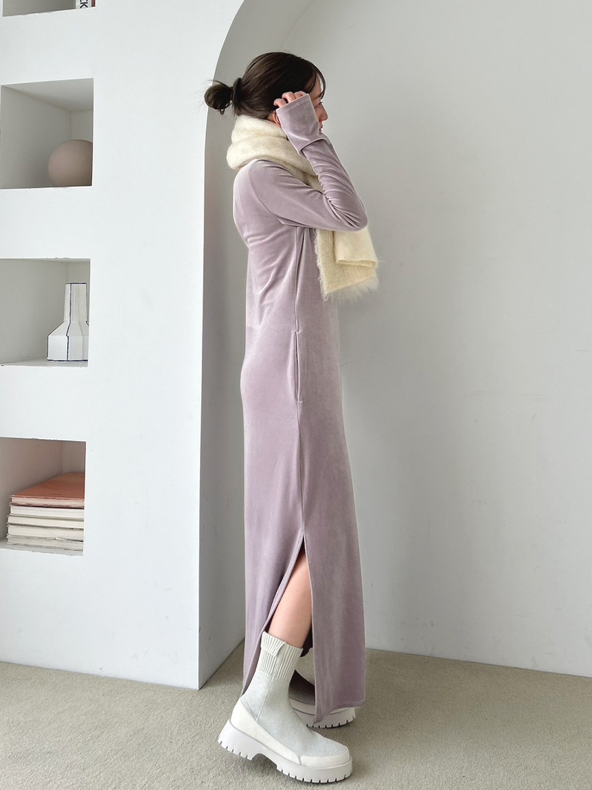 ベロアⅠラインワンピース(マキシ・ロングワンピース)｜ワンピース