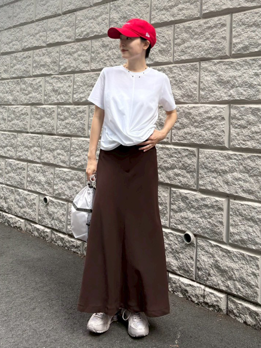 コンパクトデザインTシャツ（Tシャツ/カットソー）｜emmi（エミ
