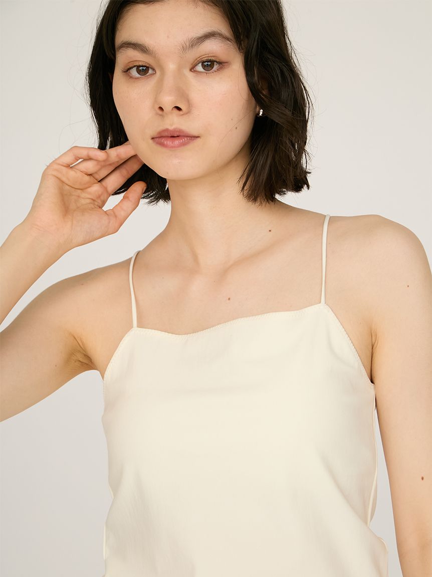 未使用 emmi エミアトリエ カップ付きキャミソールセットシアートップス　春夏 emmi（エミ）の「eco カップ付きキャミソールセットシアー