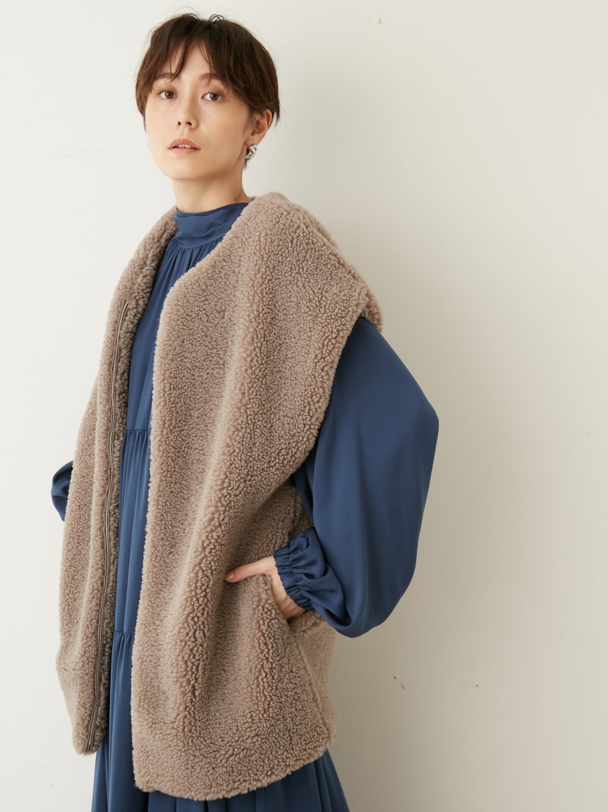 新品 エミエミアトリエ ecoボアジレ - ベスト