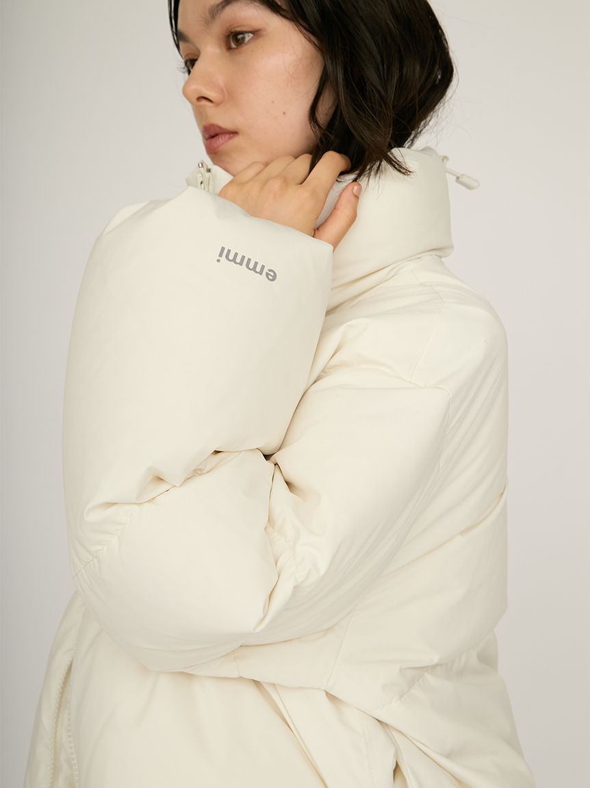 クロップドフォルムダウンコート(ジャケット)｜アウター｜emmi（エミ