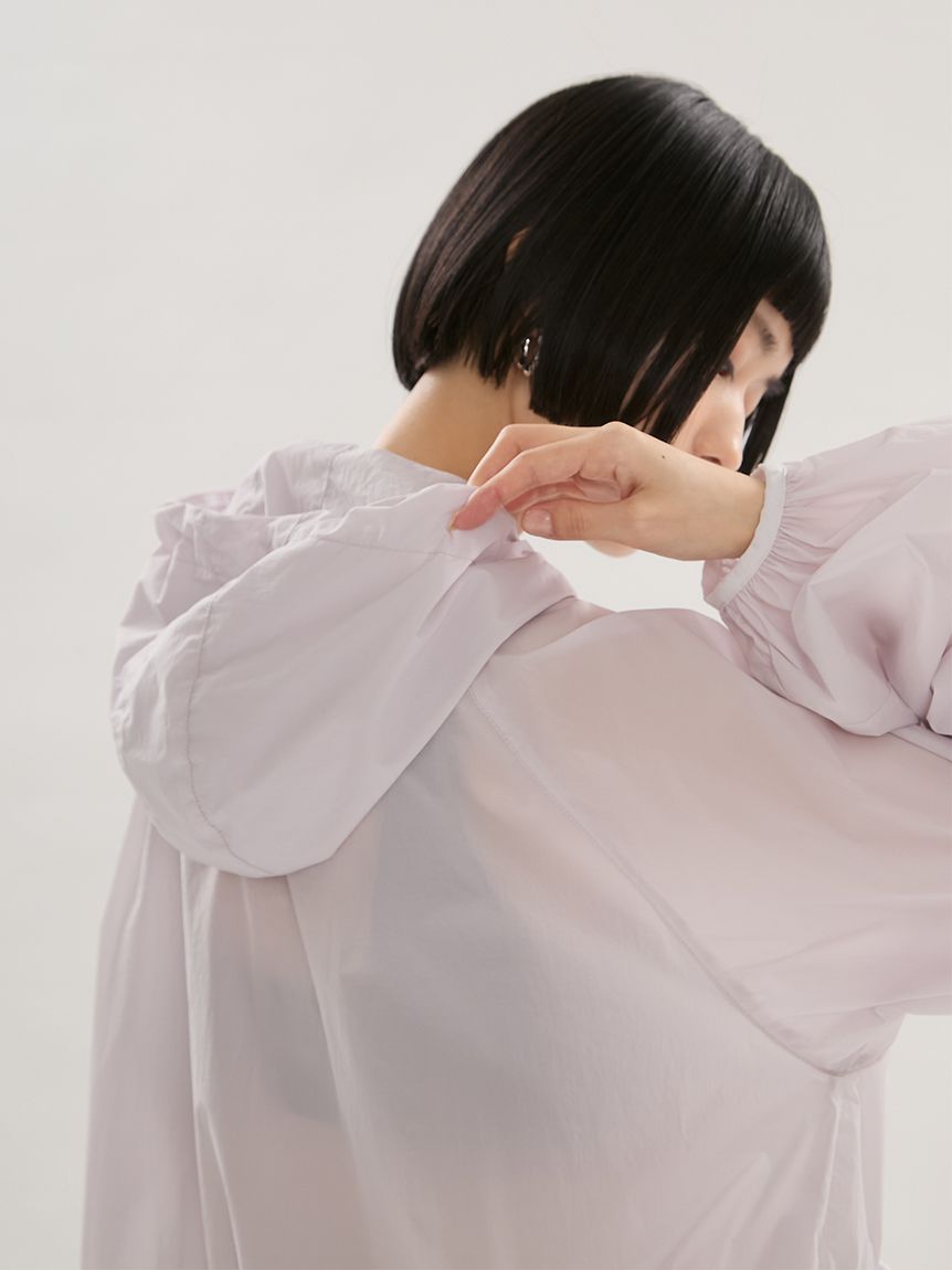 ONLINE限定カラーあり】ギャザーディテールナイロンブルゾン