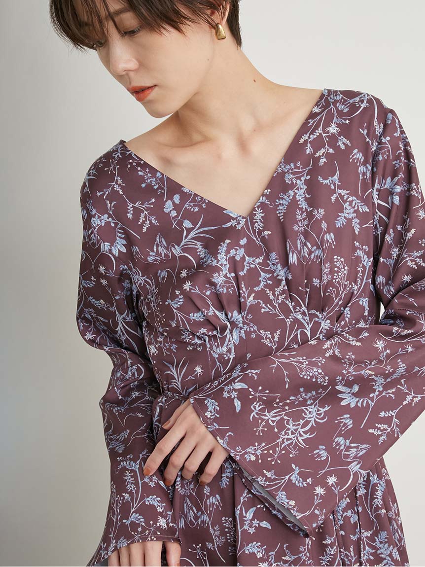 Emmi Atelier ボタニカル花柄ワンピース マキシ ロングワンピース ワンピース Emmi エミ の通販サイト 公式 Emmi Atelier ボタニカル花柄ワンピース マキシ ロングワンピース ワンピース Emmi エミ の通販サイト 公式