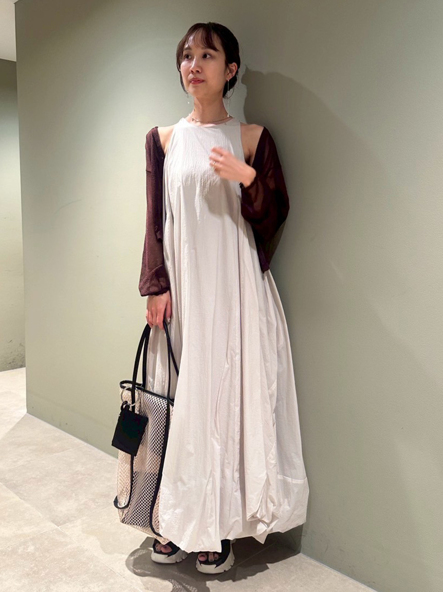 新品　emmi シアーナイロンボリュームワンピース シアーナイロンボリュームワンピース(マキシ・ロングワンピース