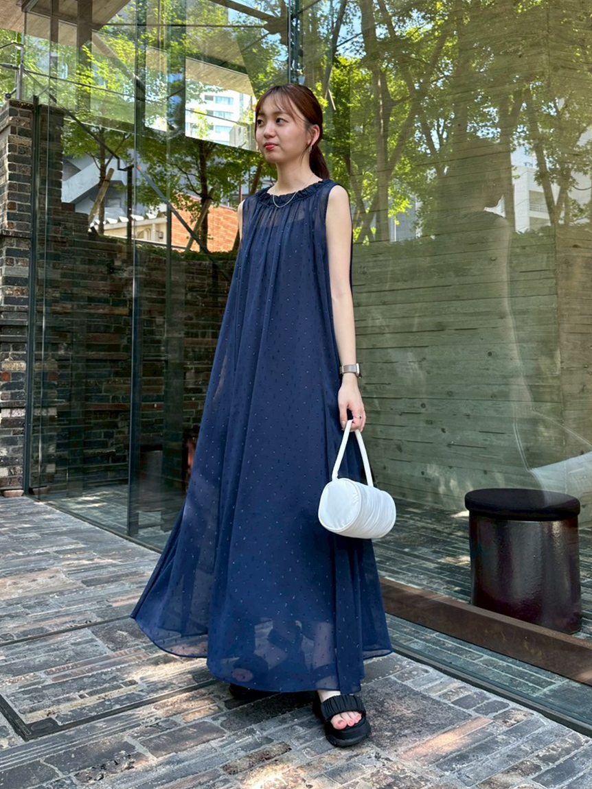 完売商品　M me eme エンボスラメロングキャミワンピース M me eme／Embossed lame long cami one piece (eme10439) | All
