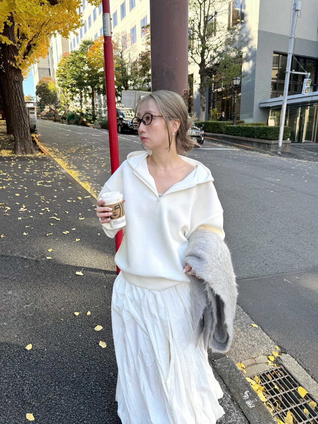 NEW YEAR'S SPECIAL ITEM】ダンボールフーディ×スカートセット