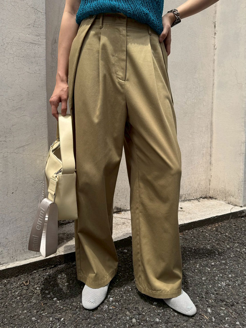撥水 サイドタックパンツ(ワイドパンツ)｜パンツ｜emmi（エミ