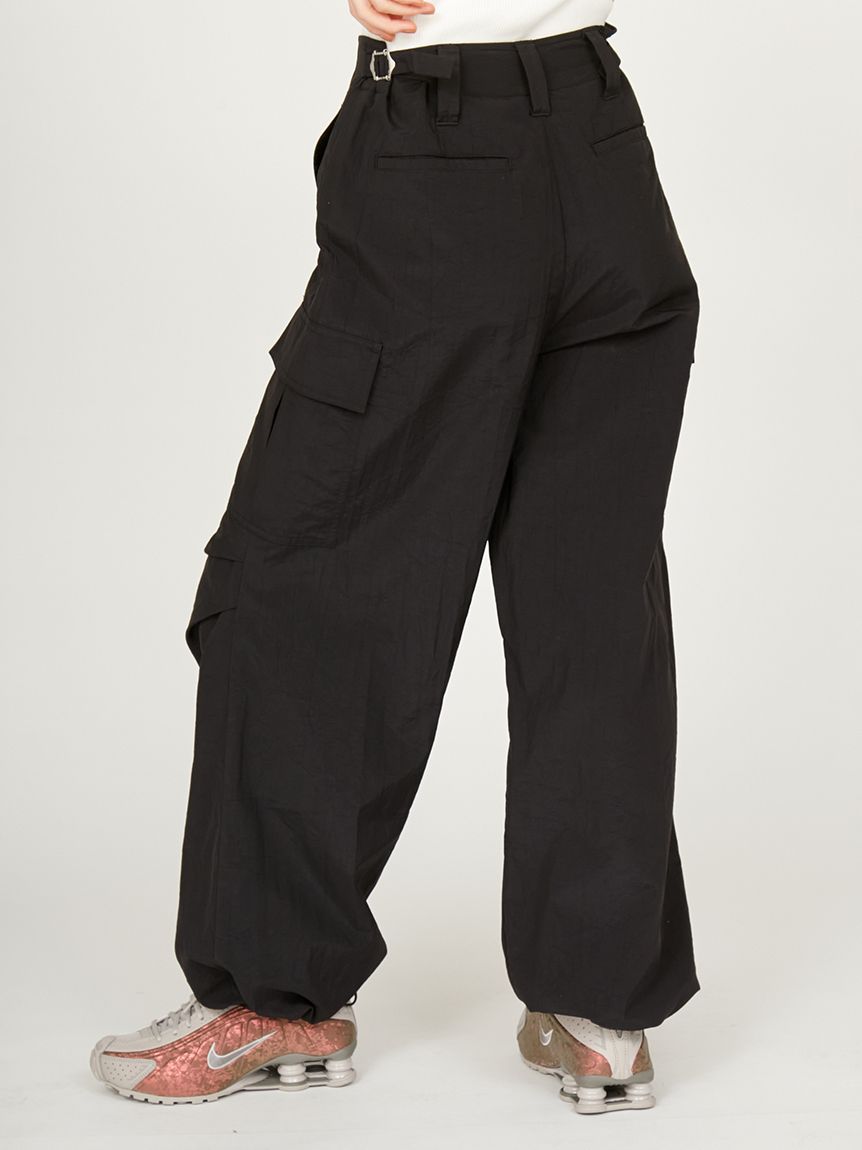 emmi（エミ） タックドロストフォルムカーゴパンツ 黒 エミ emmi タックドロストフォルムカーゴパンツ レディース