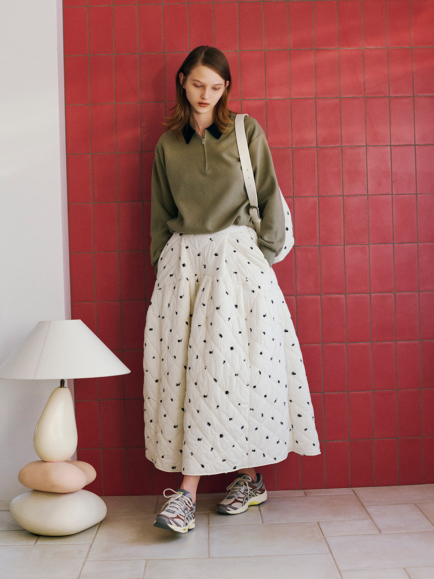 フラワーエンブロイダリーキルティングスカート(ロングスカート