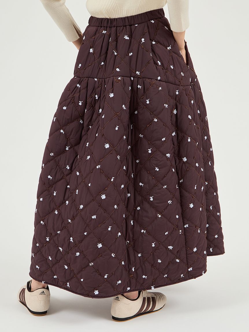 フラワーエンブロイダリーキルティングスカート(ロングスカート