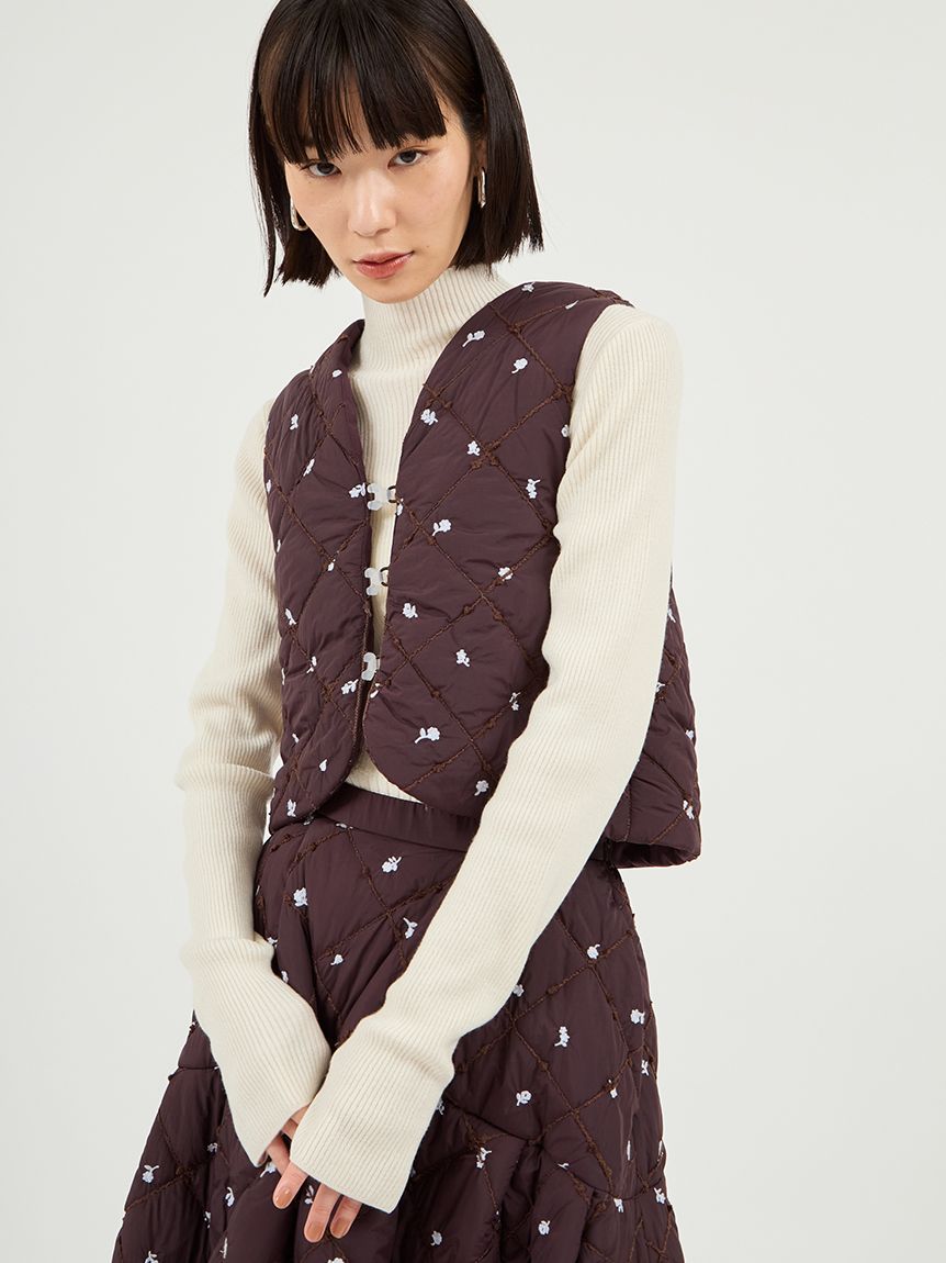 フラワーエンブロイダリーキルティングベスト(ジレ/ベスト