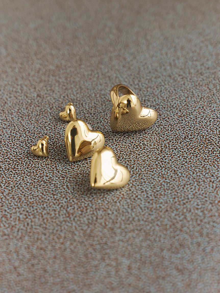 ミニハートピアス(ピアス・イヤリング)｜ACCESSORY｜emmi（エミ）の