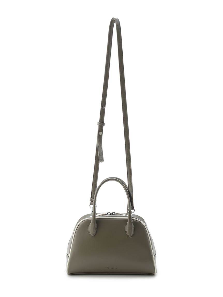 emmi フェイクレザーラウンドボストンバッグ 美品)emmi フェイクレザー ラウンドボストンバッグ ブラック