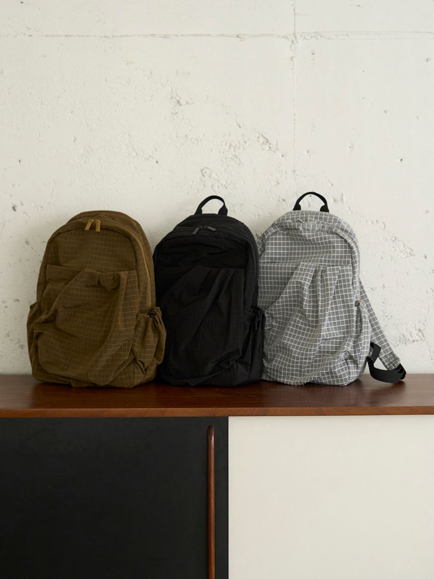 emmi ボックスチェックギャザーボディーバックパック ボックスチェックギャザーボディーバックパック(バックパック)｜バッグ