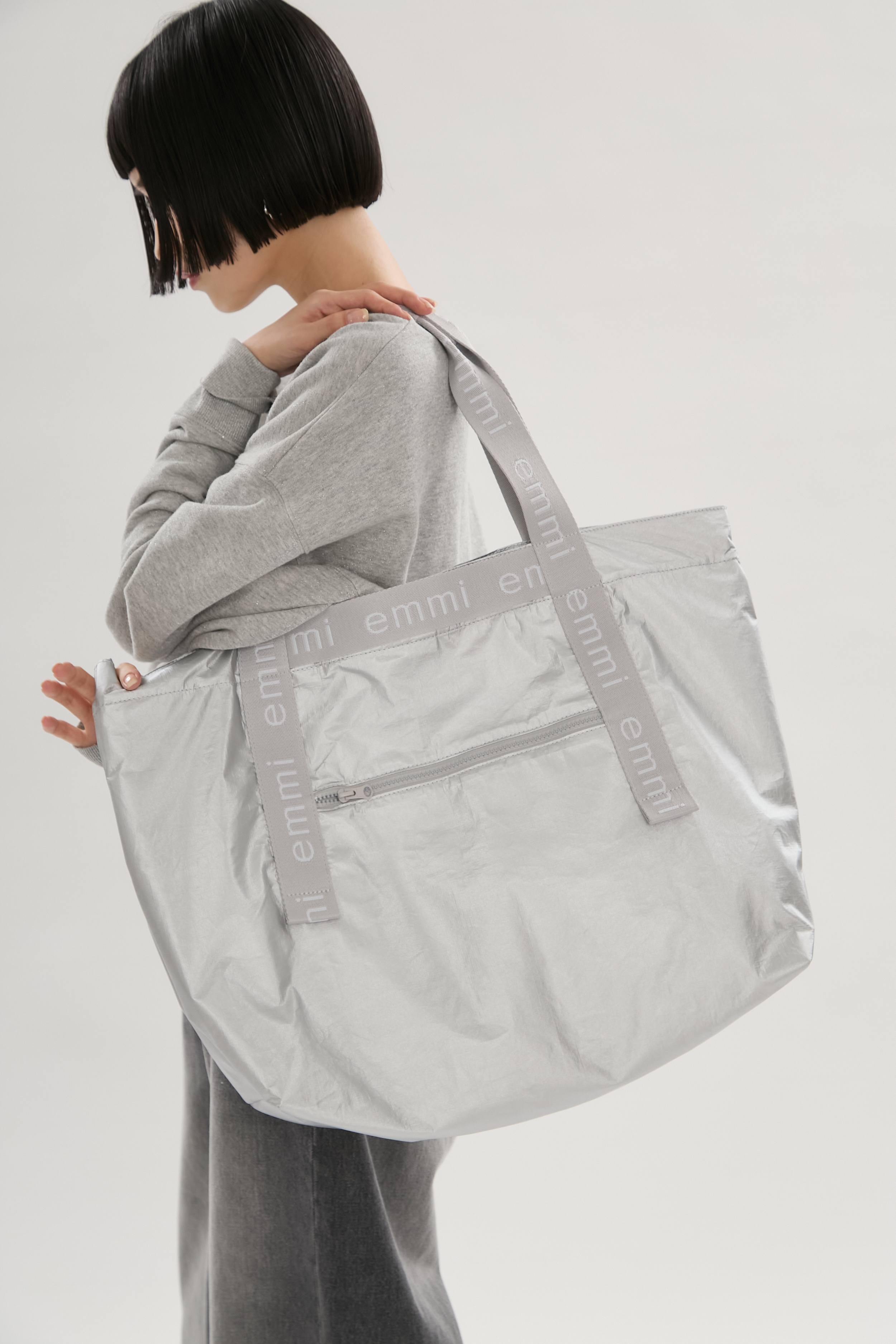 ONLINE限定】撥水emmiロゴビックトートバッグ(トートバッグ)｜バッグ