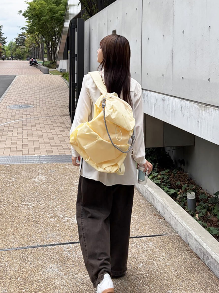 ONLINE限定カラーあり】マルチユースバックパック(バックパック