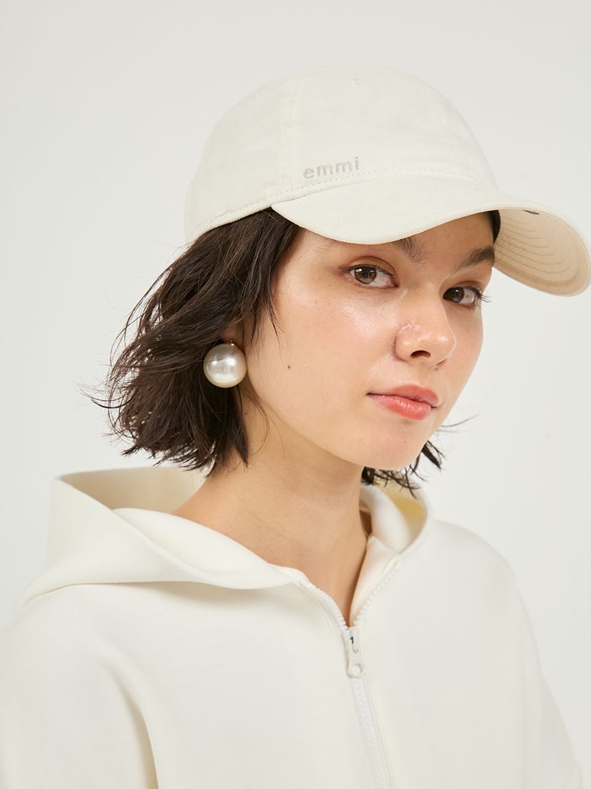 emmiINEW ERA®】9TWENTY（TM）emmiロゴスエードキャップ(帽子)｜emmi