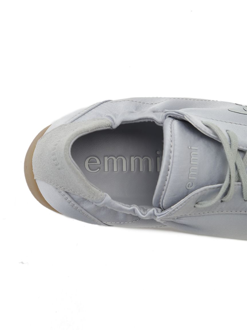 em】サテンスニーカー(スニーカー)｜シューズ｜emmi（エミ）の通販