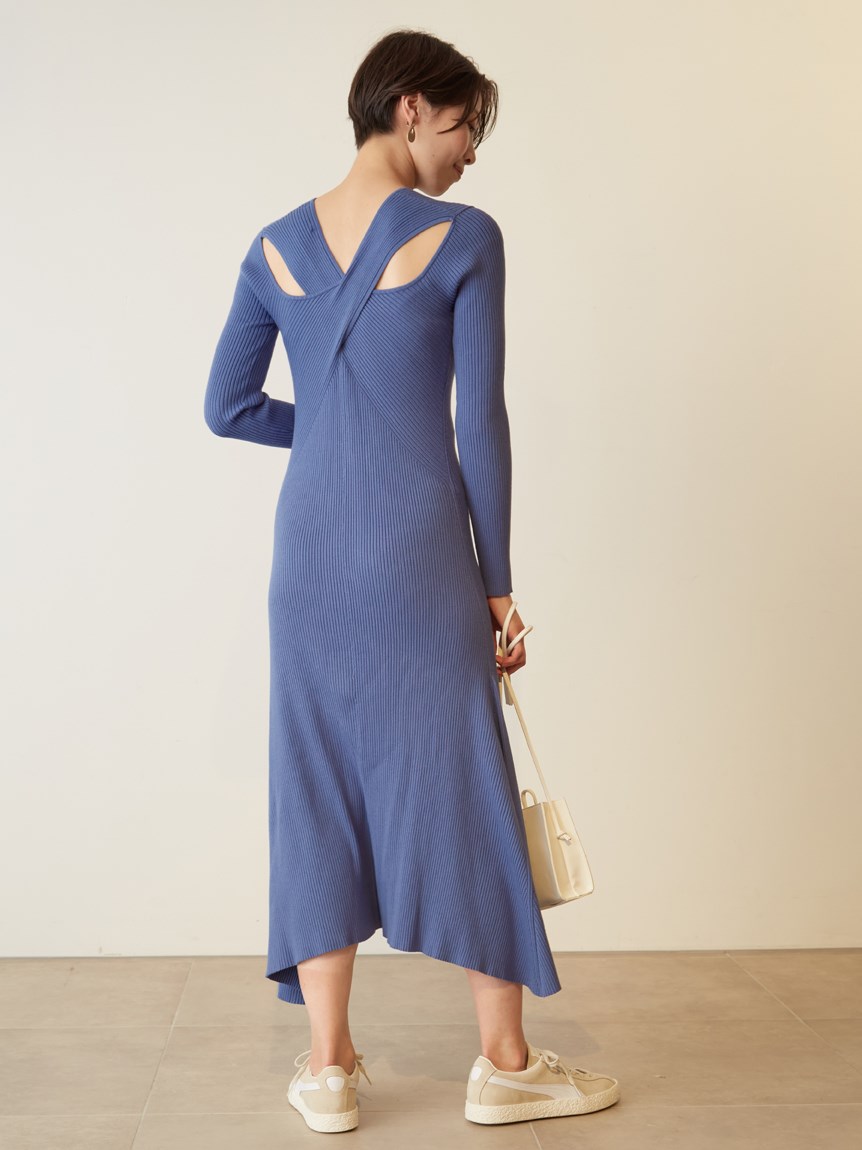 emmi atelier】バッククロスニットワンピース(ニットワンピース emmi atelier】バッククロスニットワンピース(ニットワンピース