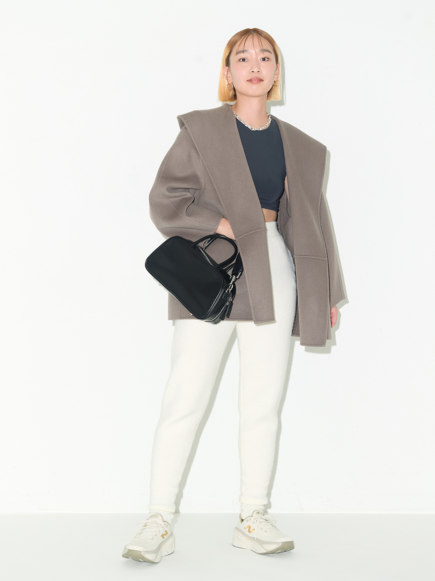 emmi atelier セットアップ ニット パンツ ベージュ 黒｜カジュアルパンツ