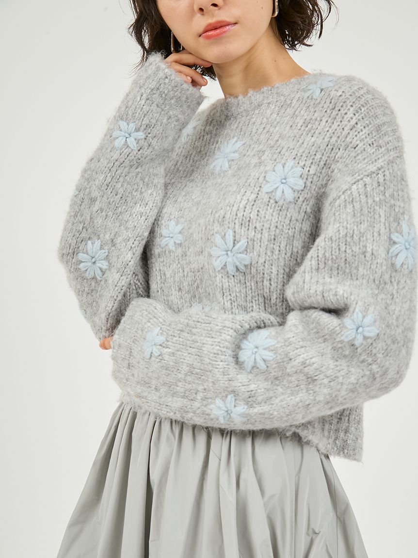 フラワーエンブロイダリーニットトップス(ニット)｜トップス｜emmi