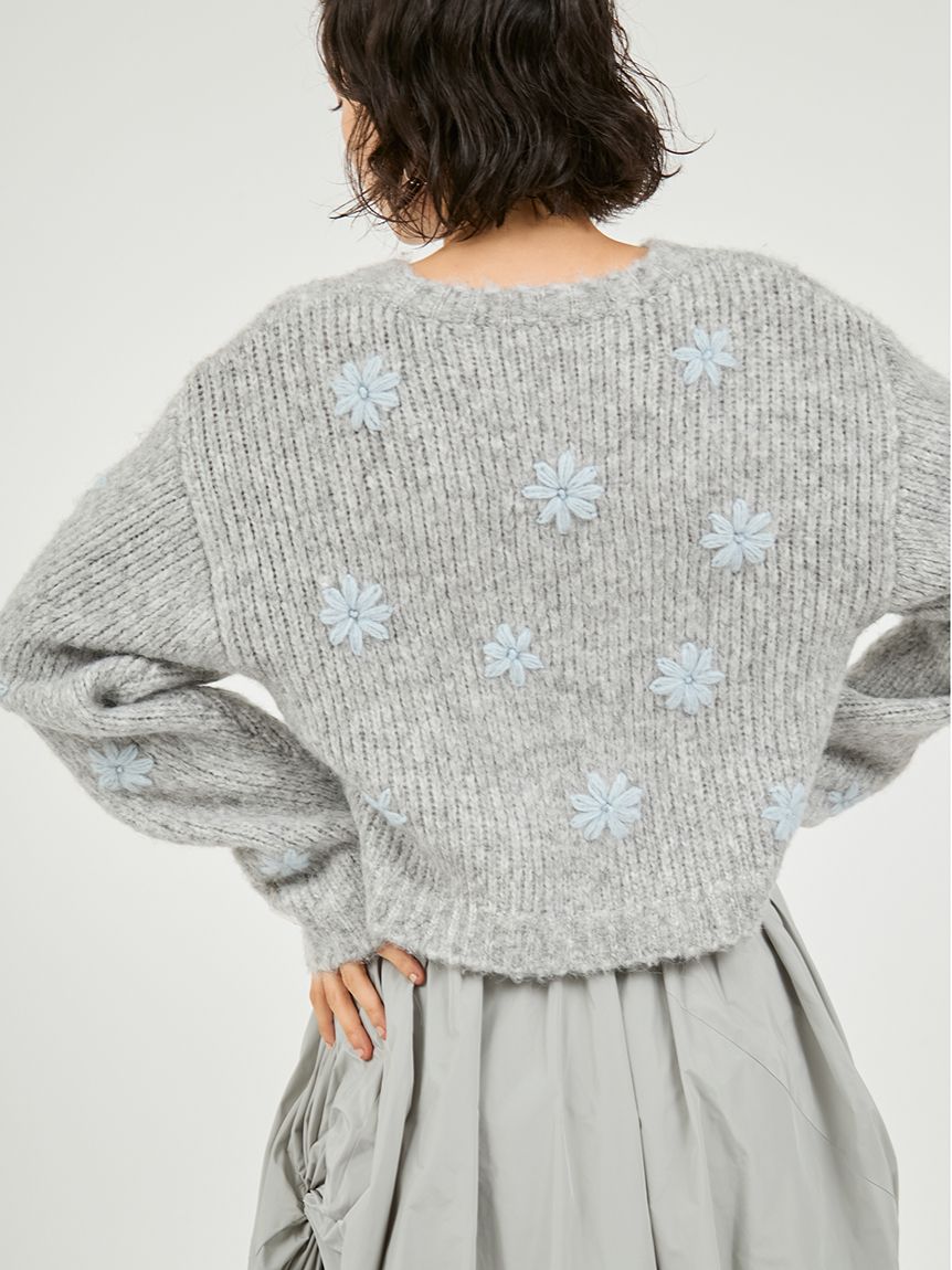 フラワーエンブロイダリーニットトップス(ニット)｜トップス｜emmi