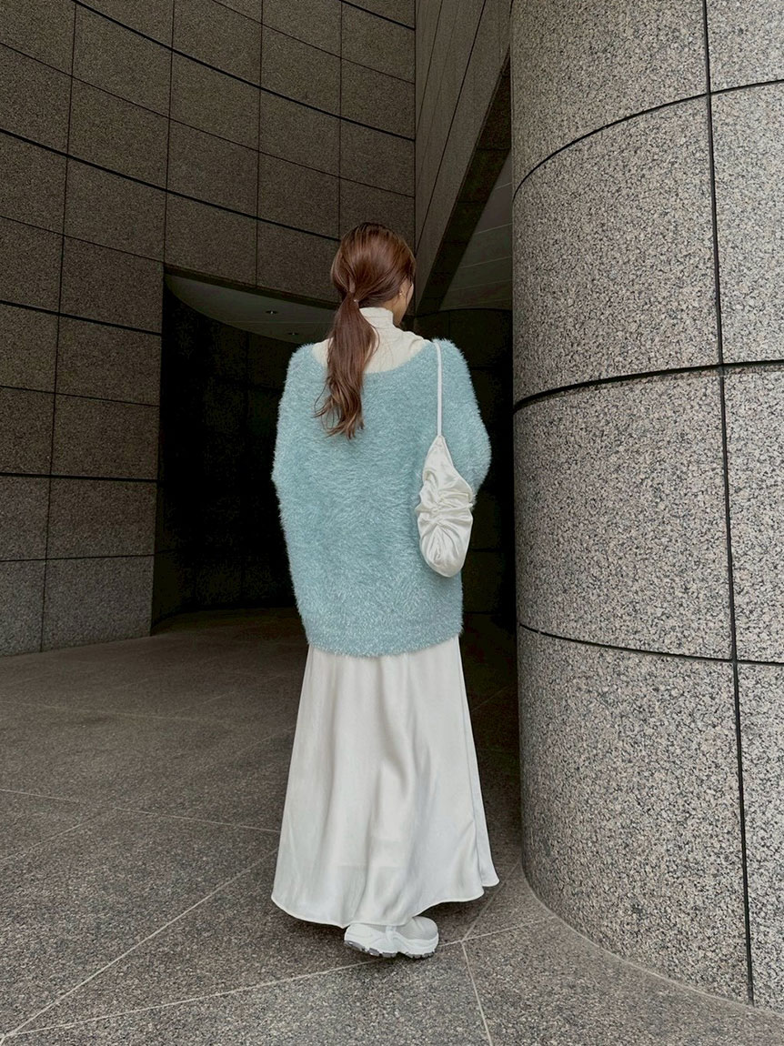 フェザーラメニットプルオーバー(ニット)｜トップス｜emmi（エミ）の