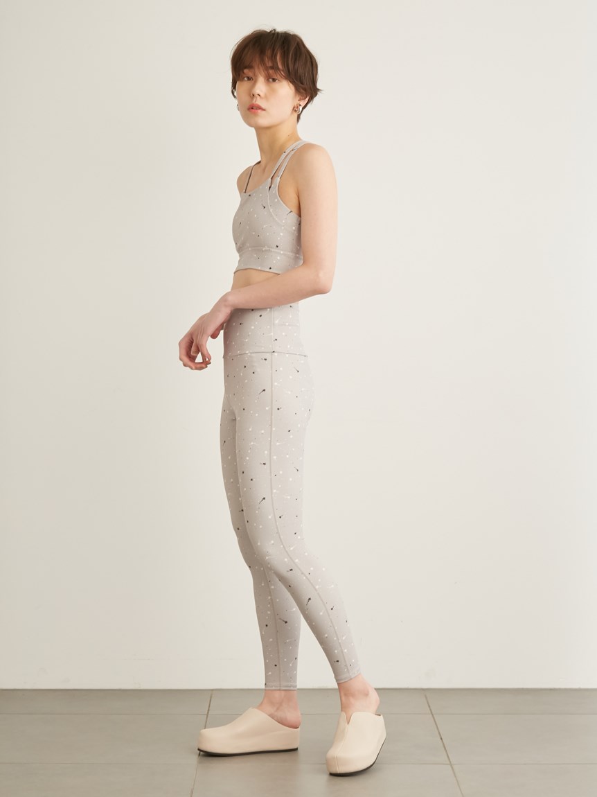 emmi yoga アートフラワー ブラ レギンス セット ic.sch.id