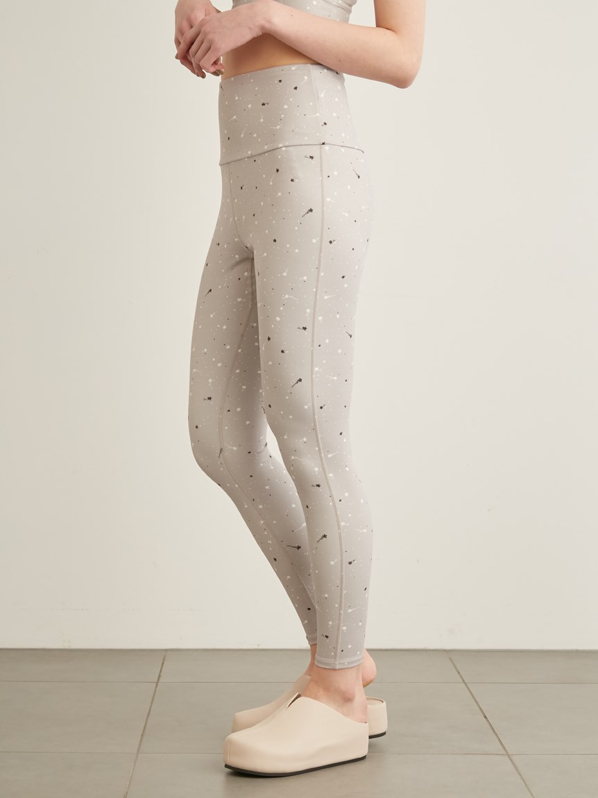 emmi yoga フラワープリント 上下 セットアップ エミヨガ オリジナル