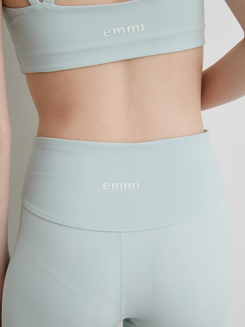 emmi yoga】サステナレッチレギンス(YOGA WEAR)｜emmi（エミ）の通販 