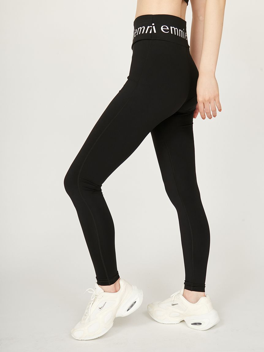 emmiロゴレギンス(WELLNESS&TRAINING WEAR)｜emmi（エミ）の通販サイト