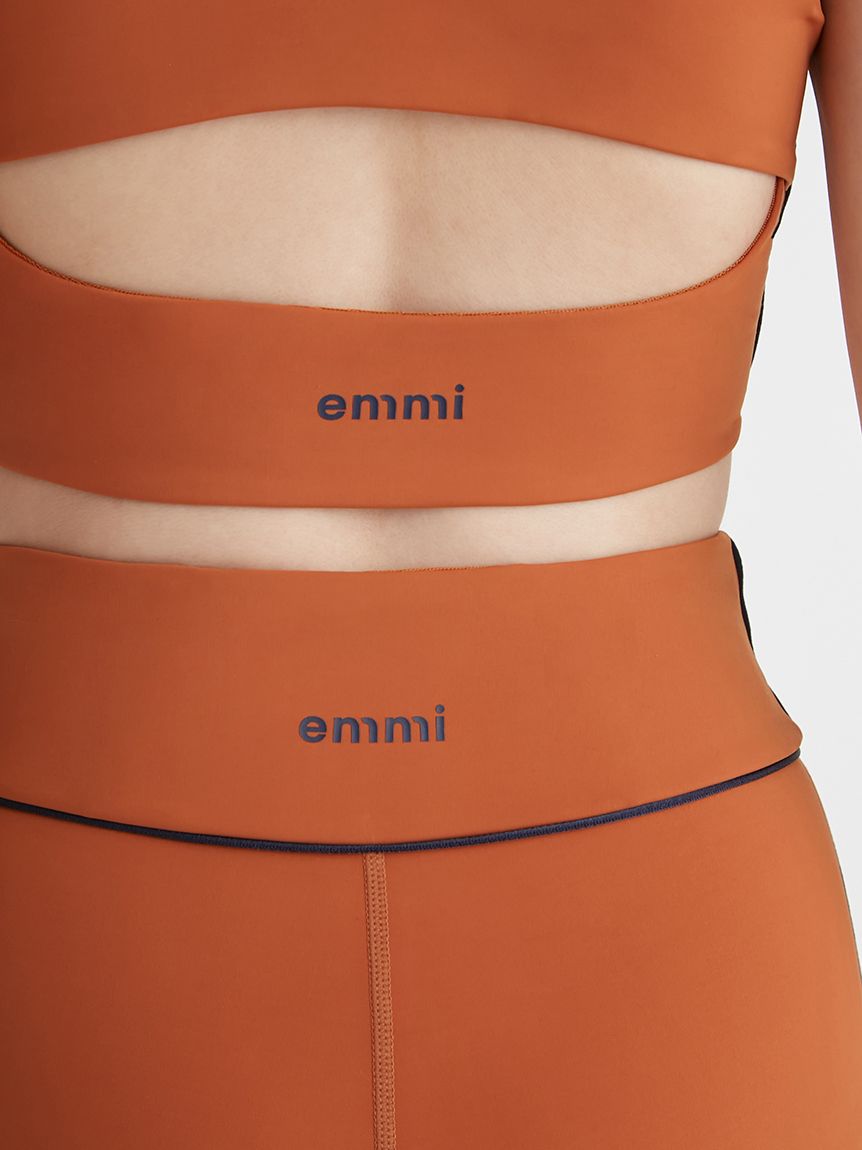 emmi yoga】サステナレッチタンクトップ(トップス)｜セレクトウェア