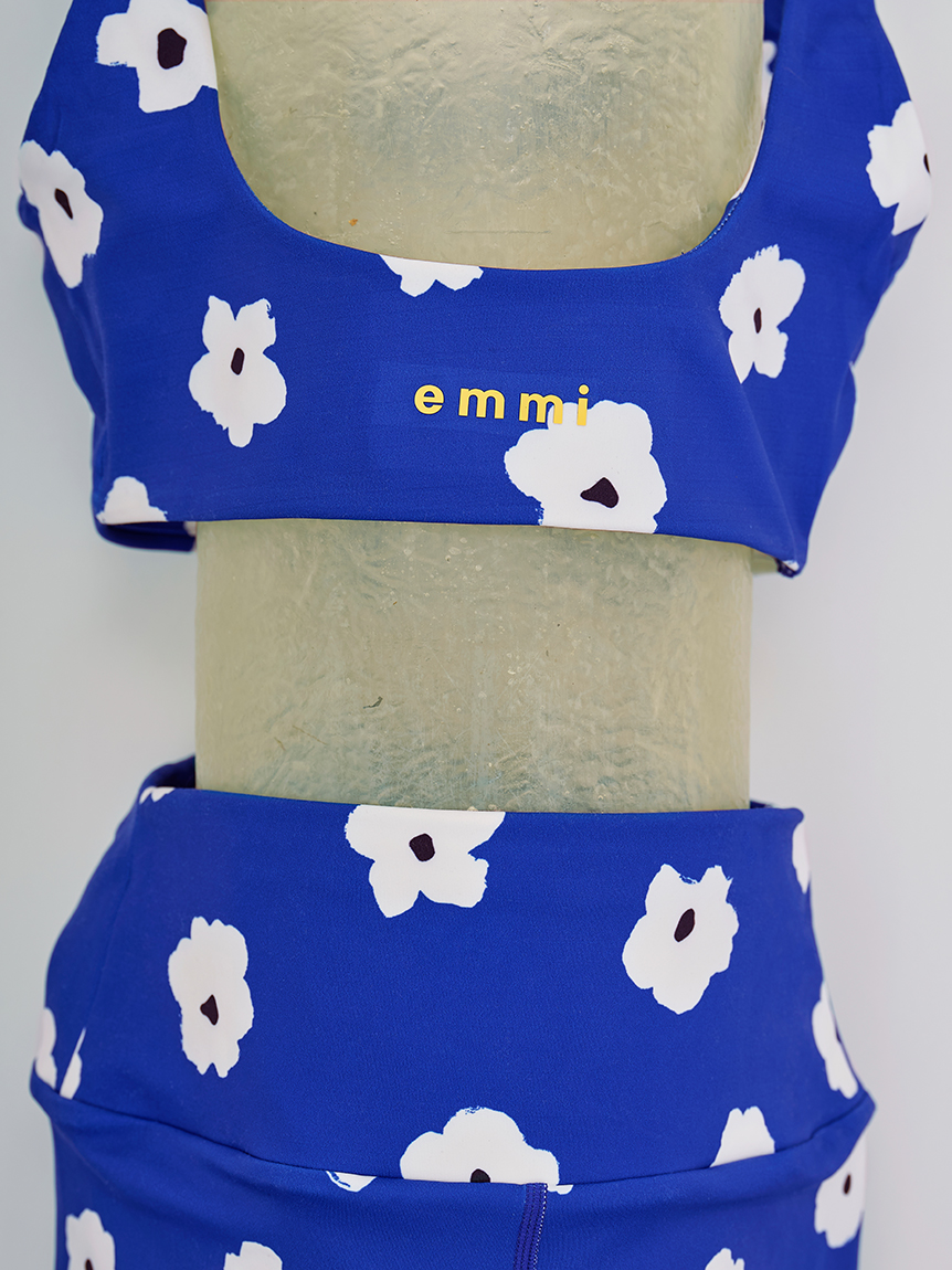 カモミール柄ブラトップ(WELLNESS&TRAINING WEAR)｜emmi（エミ