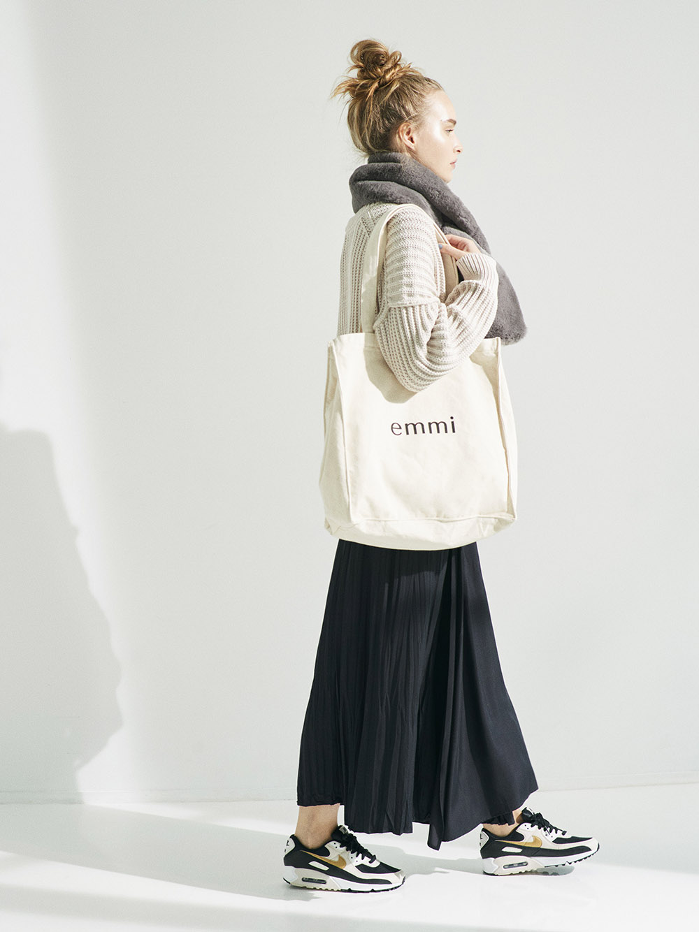 emmi yoga】撥水ロゴトートBag(バッグ)｜emmi（エミ）の通販サイト