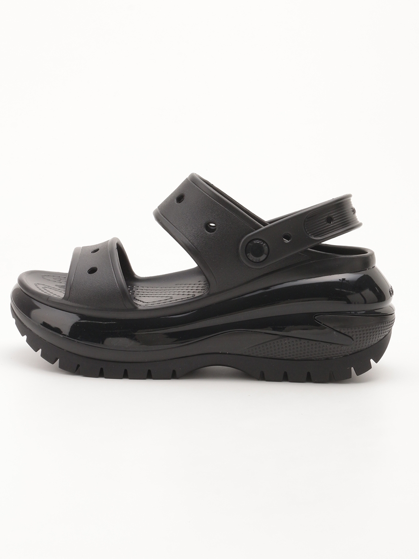 CROCS】ClassicMegaCrushSandal(サンダル)｜シューズ｜emmi（エミ）の