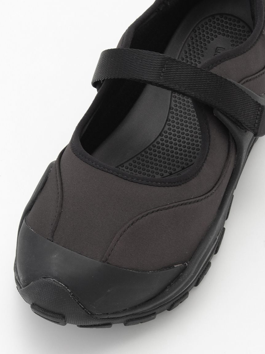 CROCS】CROCS TERRE(サンダル)｜シューズ｜emmi（エミ）の通販サイト