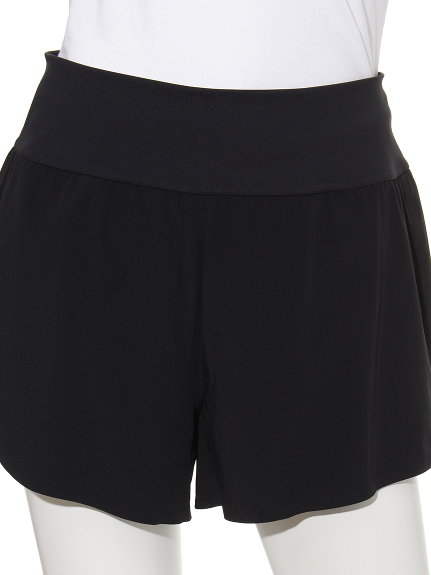 ON】Running Shorts 3 W(ハーフパンツ)｜パンツ｜emmi（エミ）の