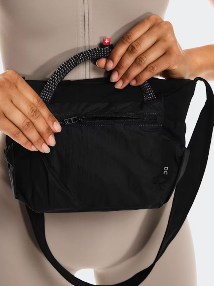 On】Track Pack Mini(トートバッグ)｜バッグ｜emmi（エミ）の通販