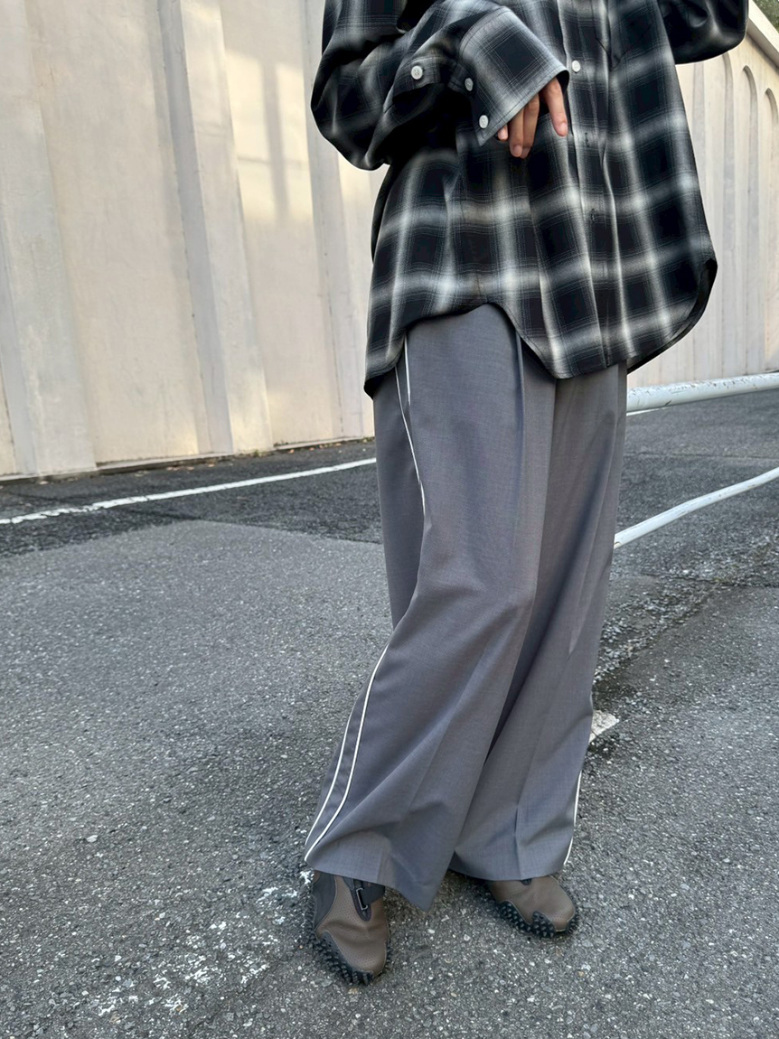 emmi×PUMA】Mostro Perf(スニーカー)｜シューズ｜emmi（エミ）の