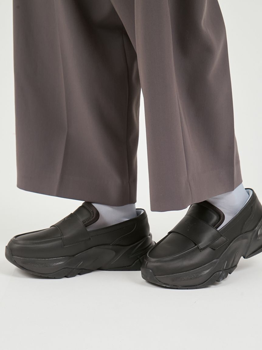 【新品】emmi × PUMA LOAFYR 23センチ ローファー emmi×PUMA】トレンドのローファースタイルのモデル「LOAFYR」別注