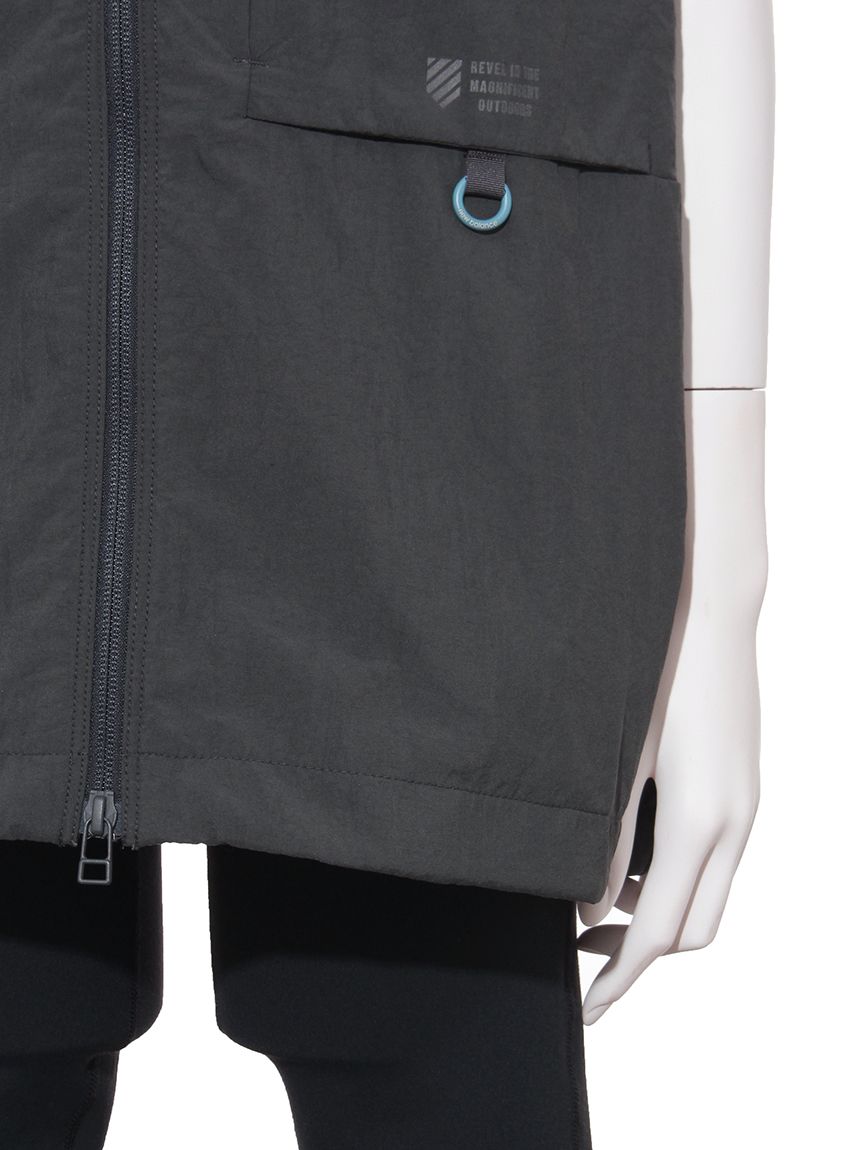 New Balance】STAND NECK VEST(ジレ/ベスト)｜アウター｜emmi