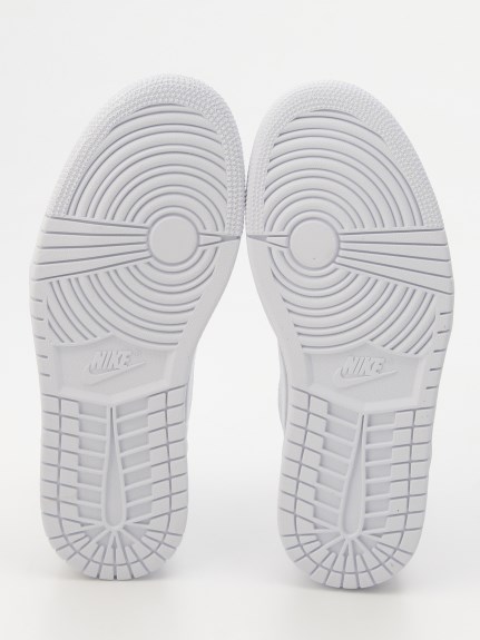 NIKE】WMNS AIR JORDAN 1 LOW(スニーカー)｜シューズ｜emmi（エミ）の 