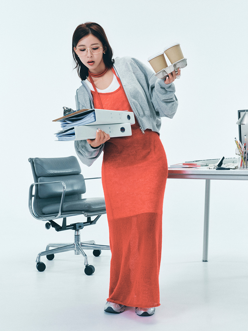 New Balance for emmi】ダブルジップフーディースウェット